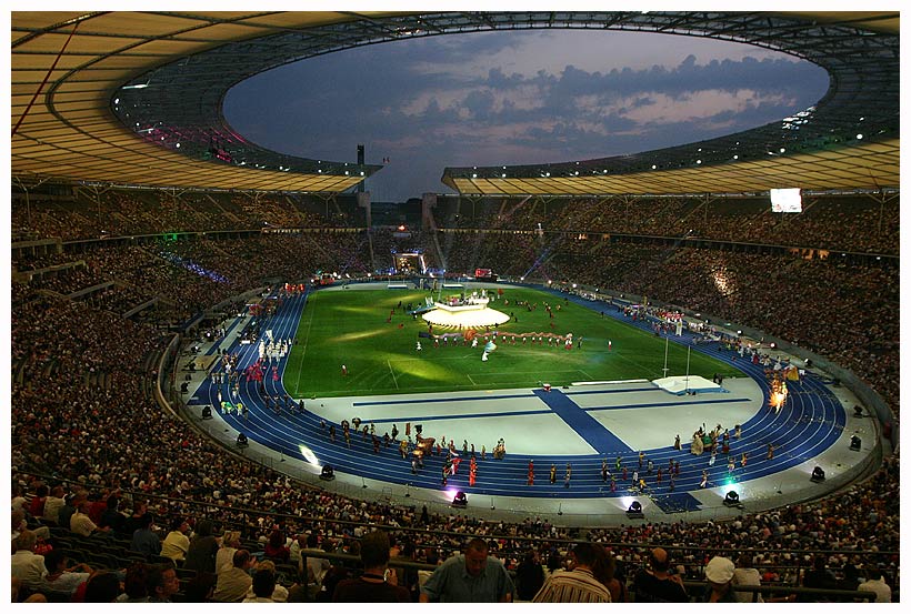 Olympiastadion Wiedereröffnung von Frank Wilske