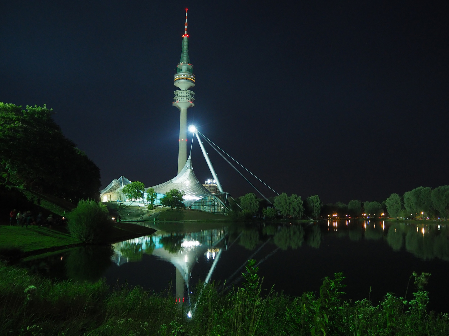 Olympiaturm_Nacht