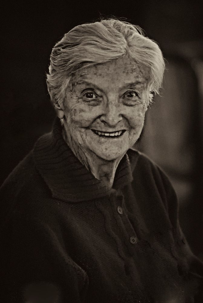 Oma Els von Arnd Leipold-Beck 