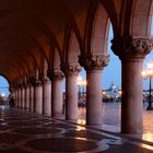 Omaggio a Venezia,portici di Piazza Ducale