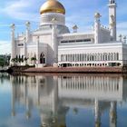 Omar Ali Saifuddien Mosque