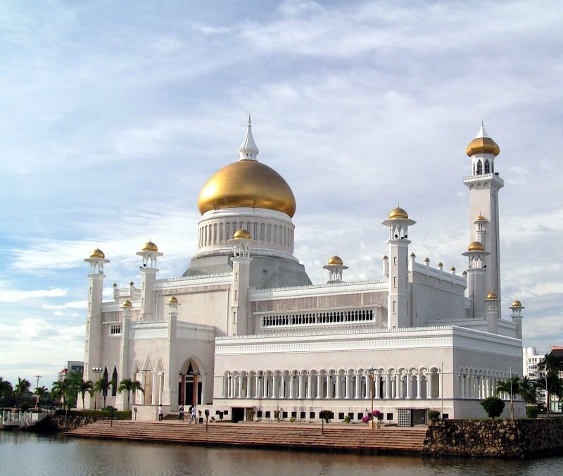 Omar Ali Saifuddien Mosque I