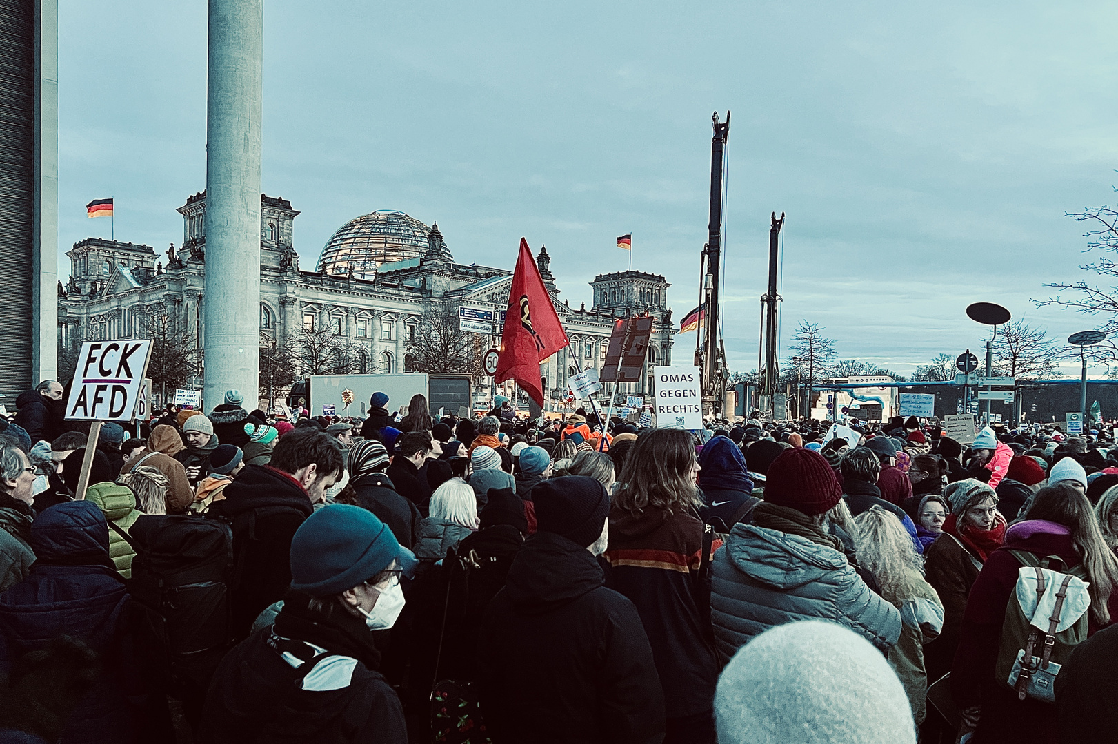 Omas gegen Rechts