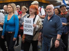 Omas gegen Rechts