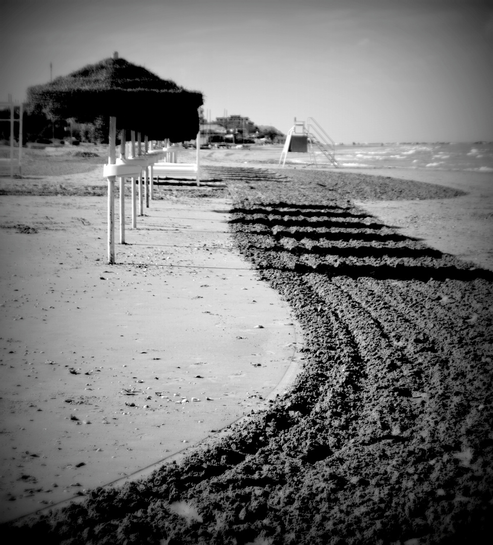 ombre (on the beach)