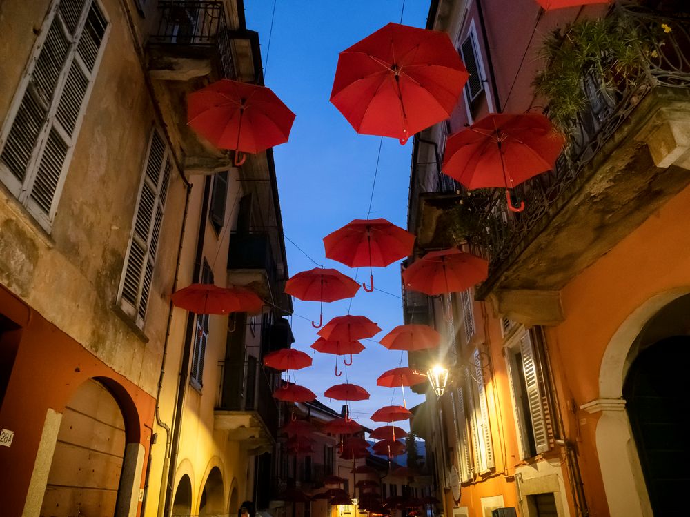 Ombrelli a Luino