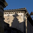 Ombres et lumière dans une rue de Condom   --  Licht und Schatten in einer Strasse von Condom