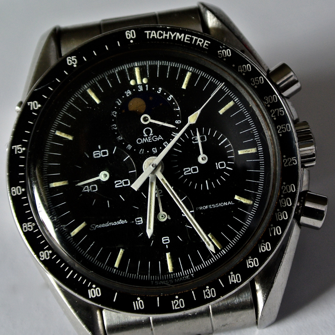 OMEGA Speedmaster