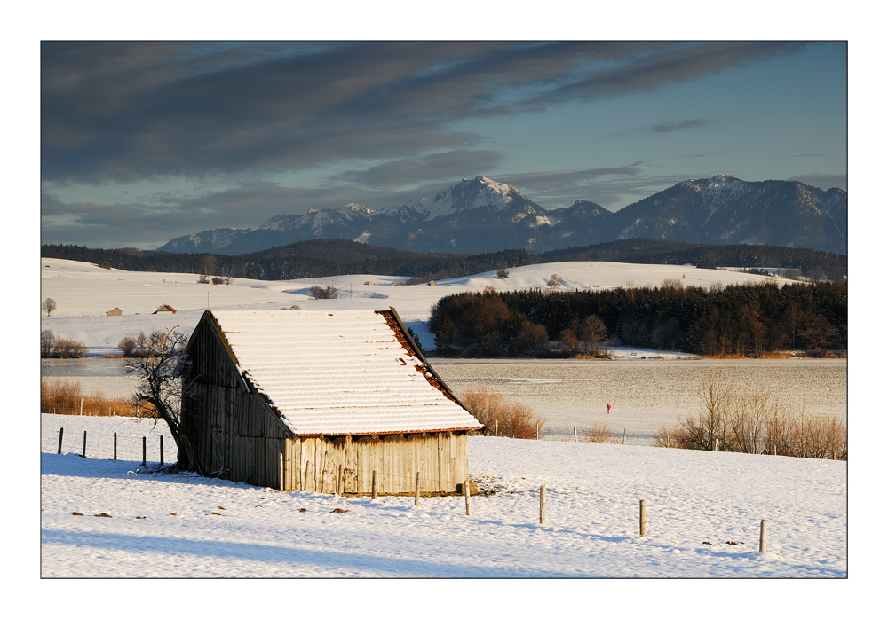 On a winter afternoon - An einem Winternachtmittag