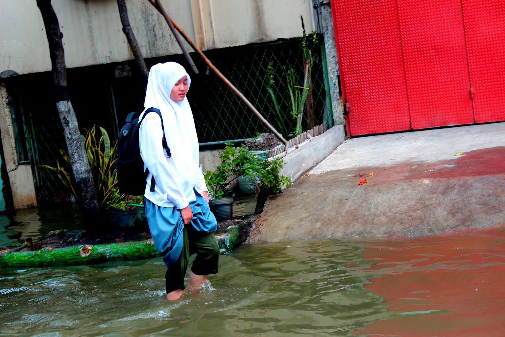 On Foot to go to school