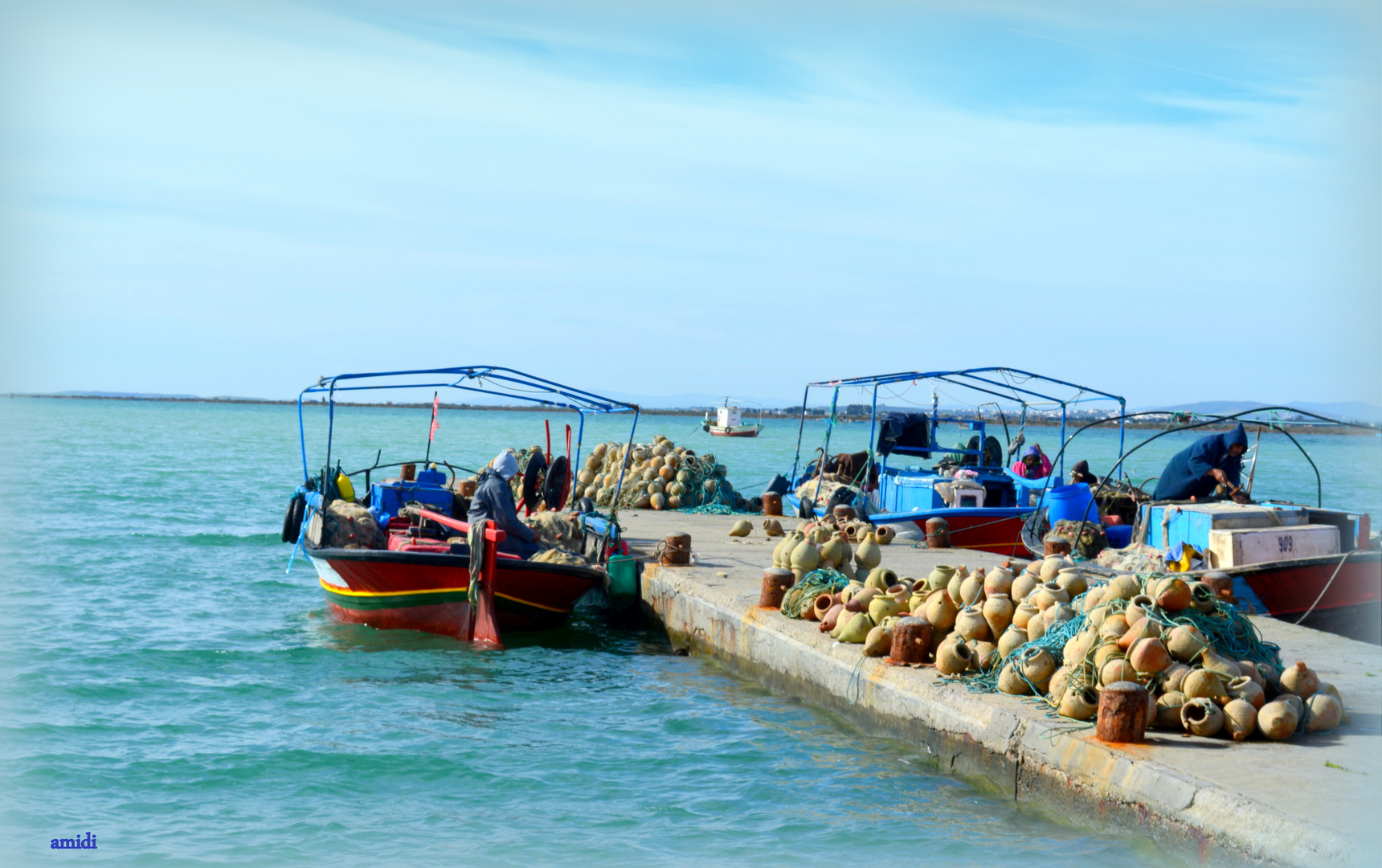 on se prépare pour la sortie de pêche