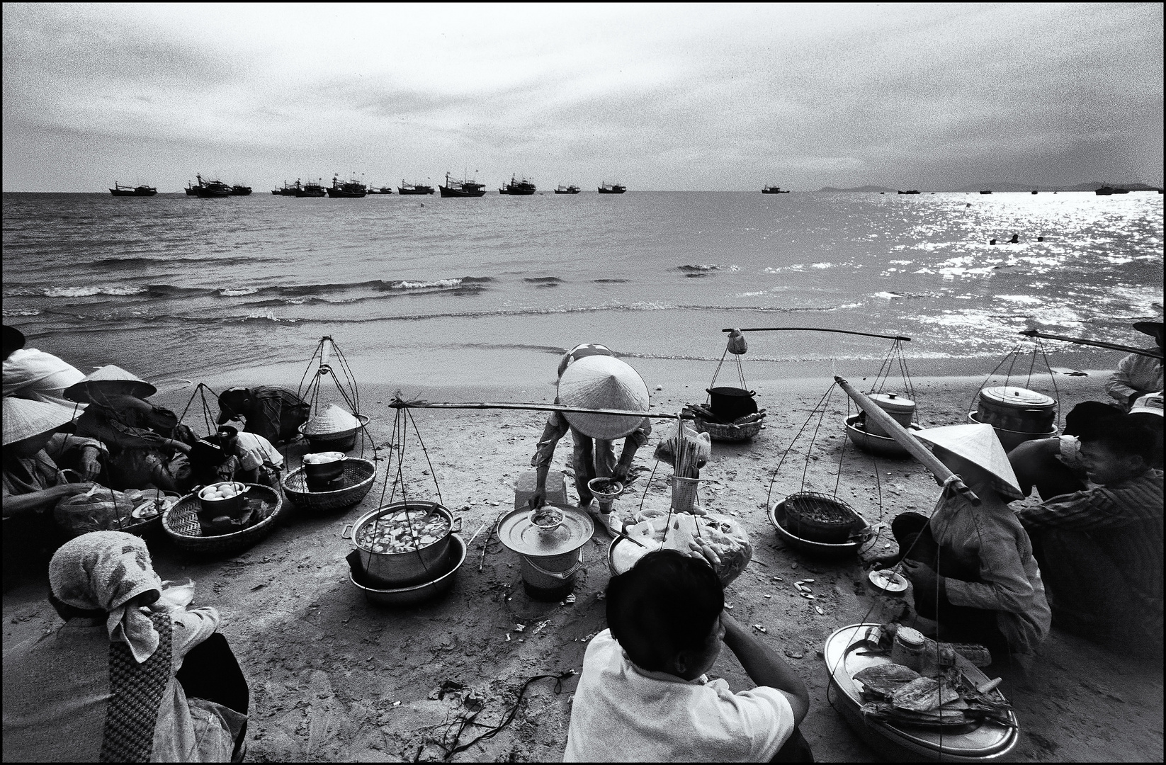 On the beach in Vietnam: Essensangebot