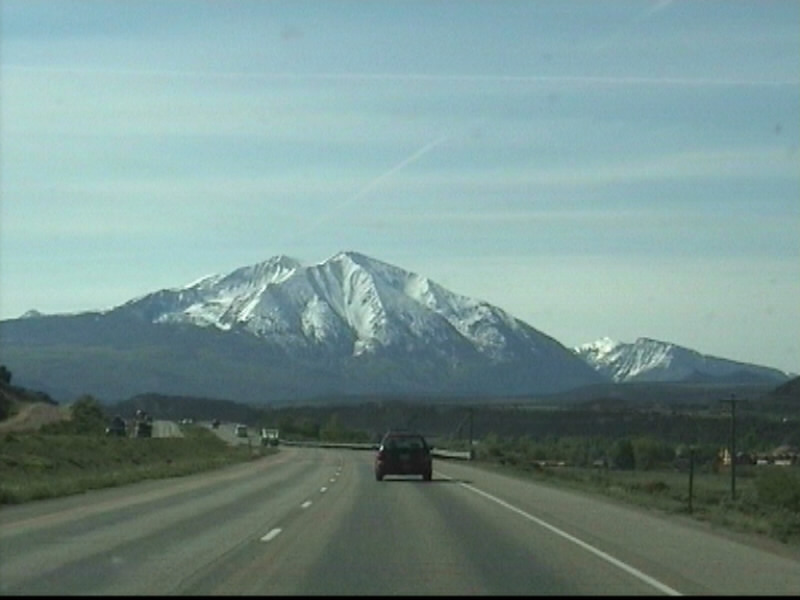 On the road again ! Highway nach Aspen / Colorado