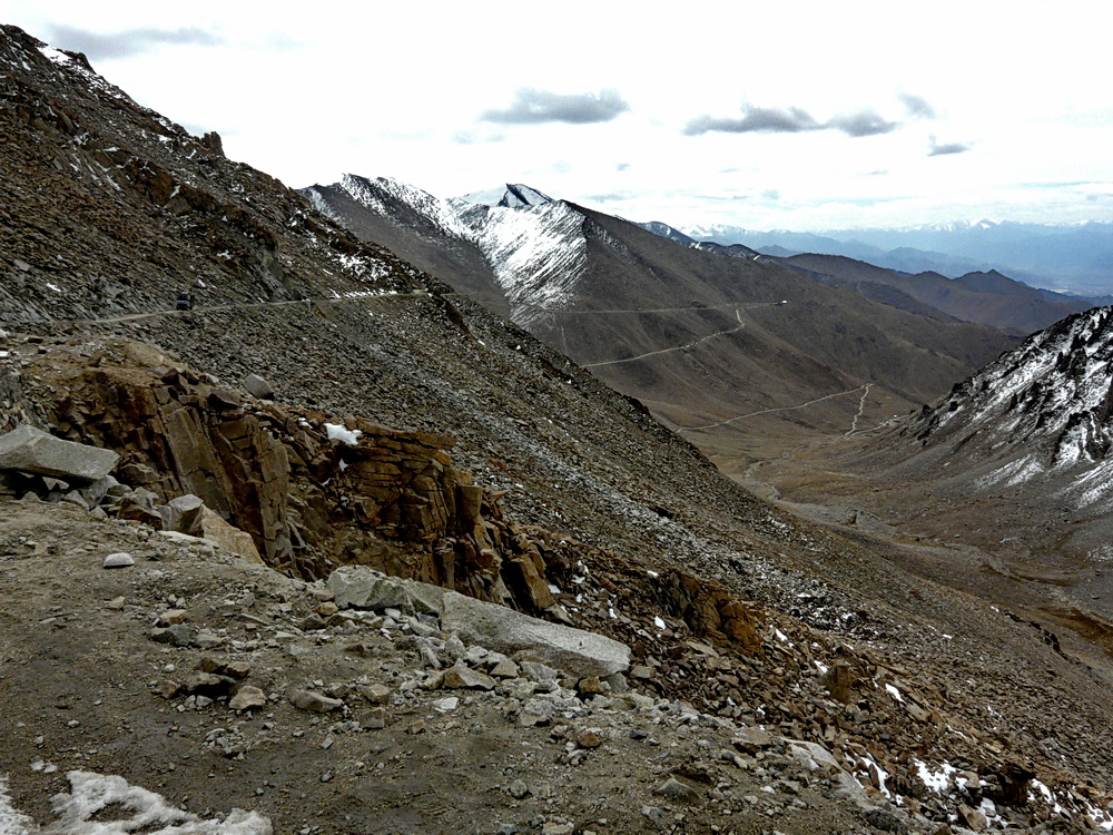 On top of the pass (Kardung-La) 5600 m