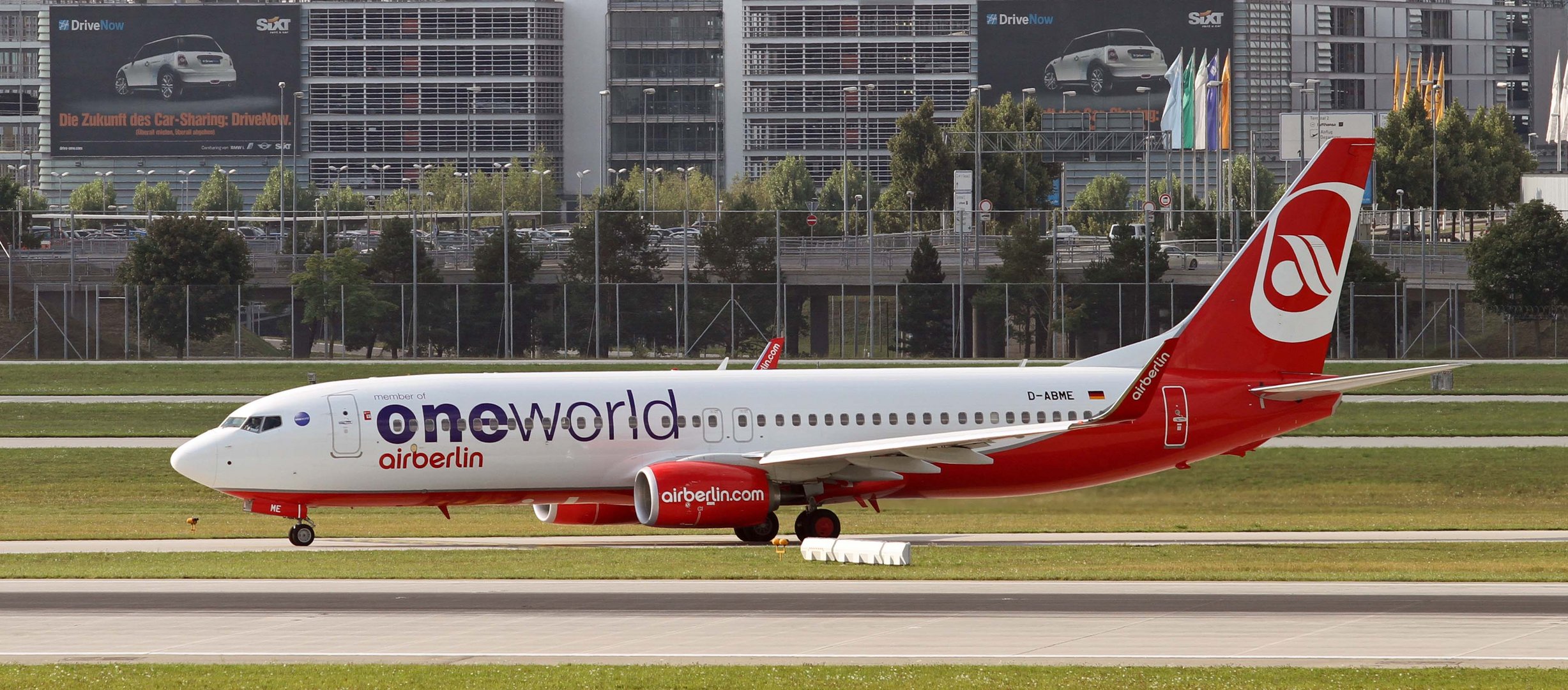 One World D - "Air Berlin Mike Echo"