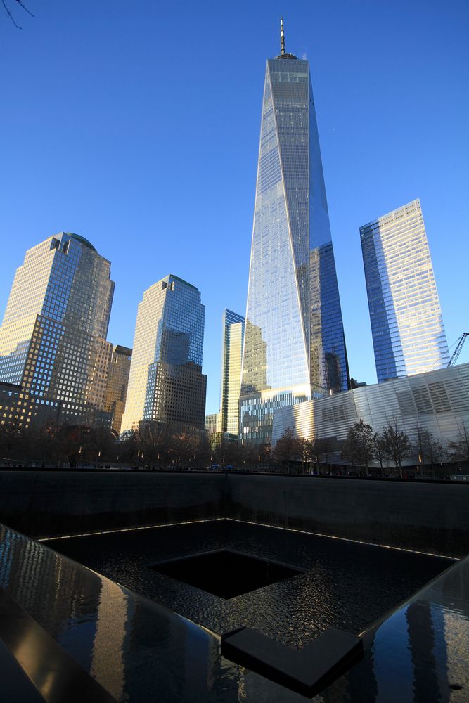 One World Tower mit Footprint 