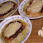 onion soup with toasts