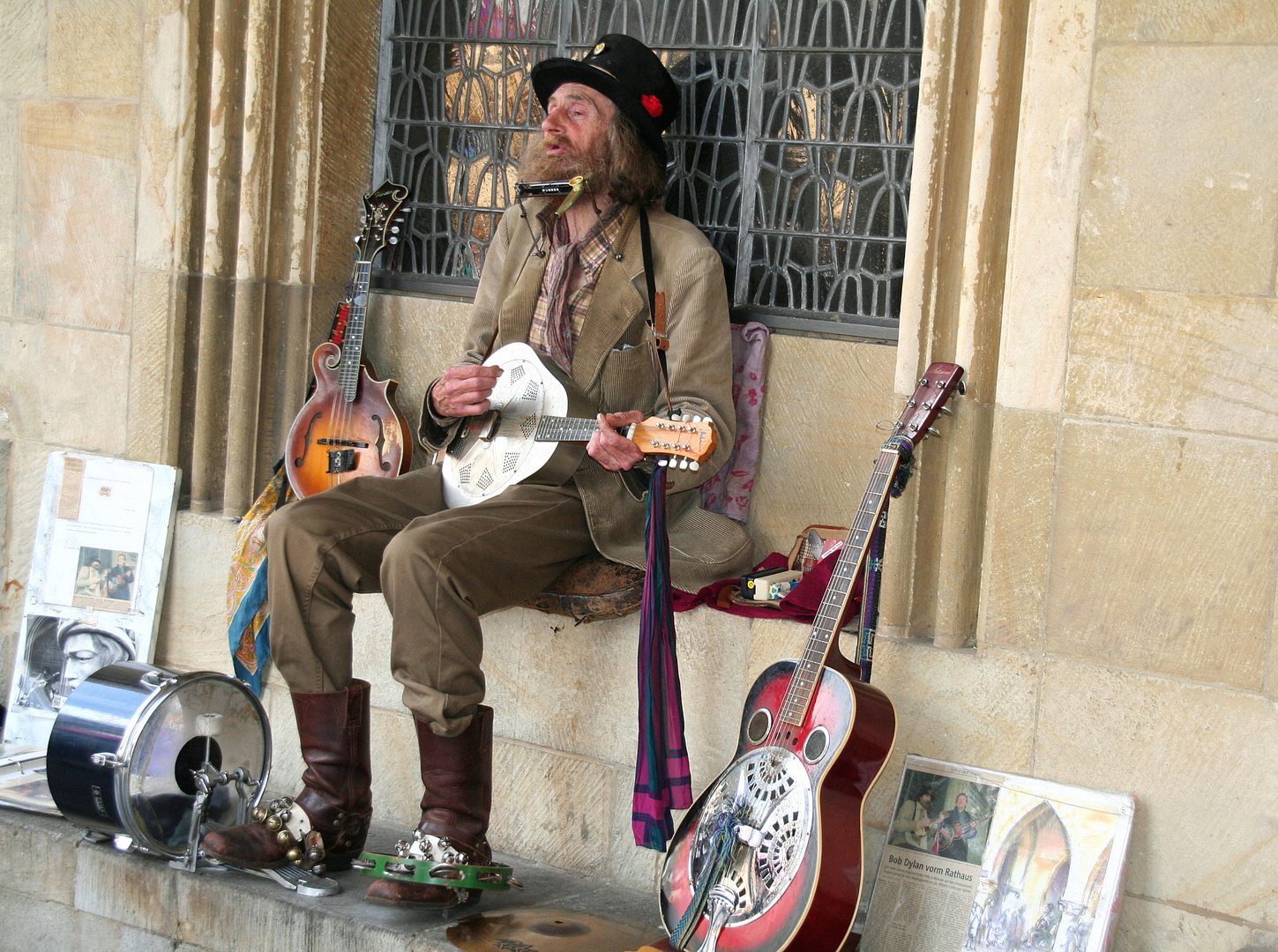 Onkel Willi der Straßenmusiker von der Rathaustreppe Münster