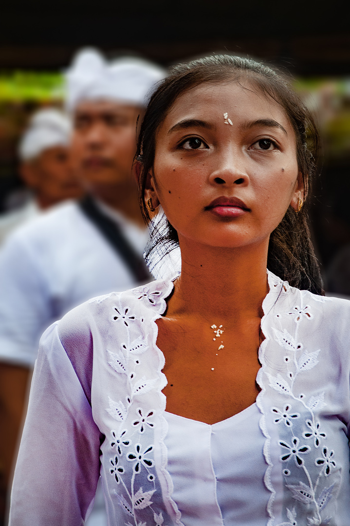 Onlooking to the ceremony