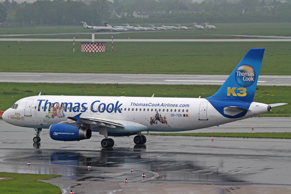 OO-TCN - Thomas Cook Belgium