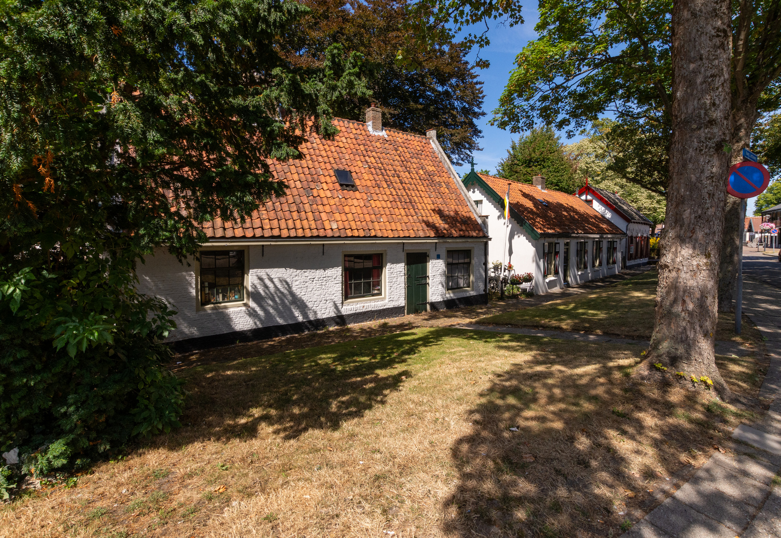 Oostvoorne - Burgemeester Letteweg