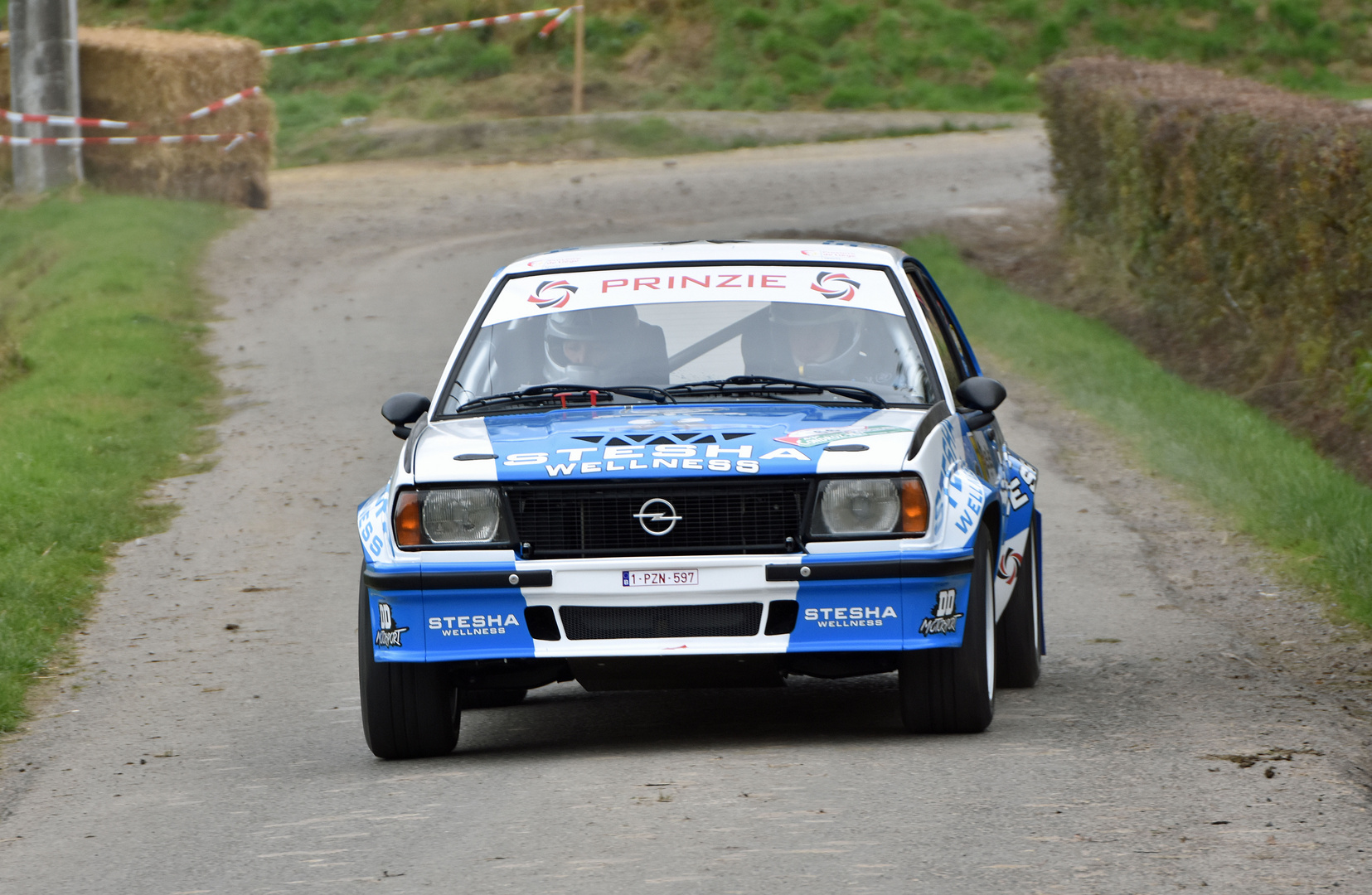 Opel Ascona 400 