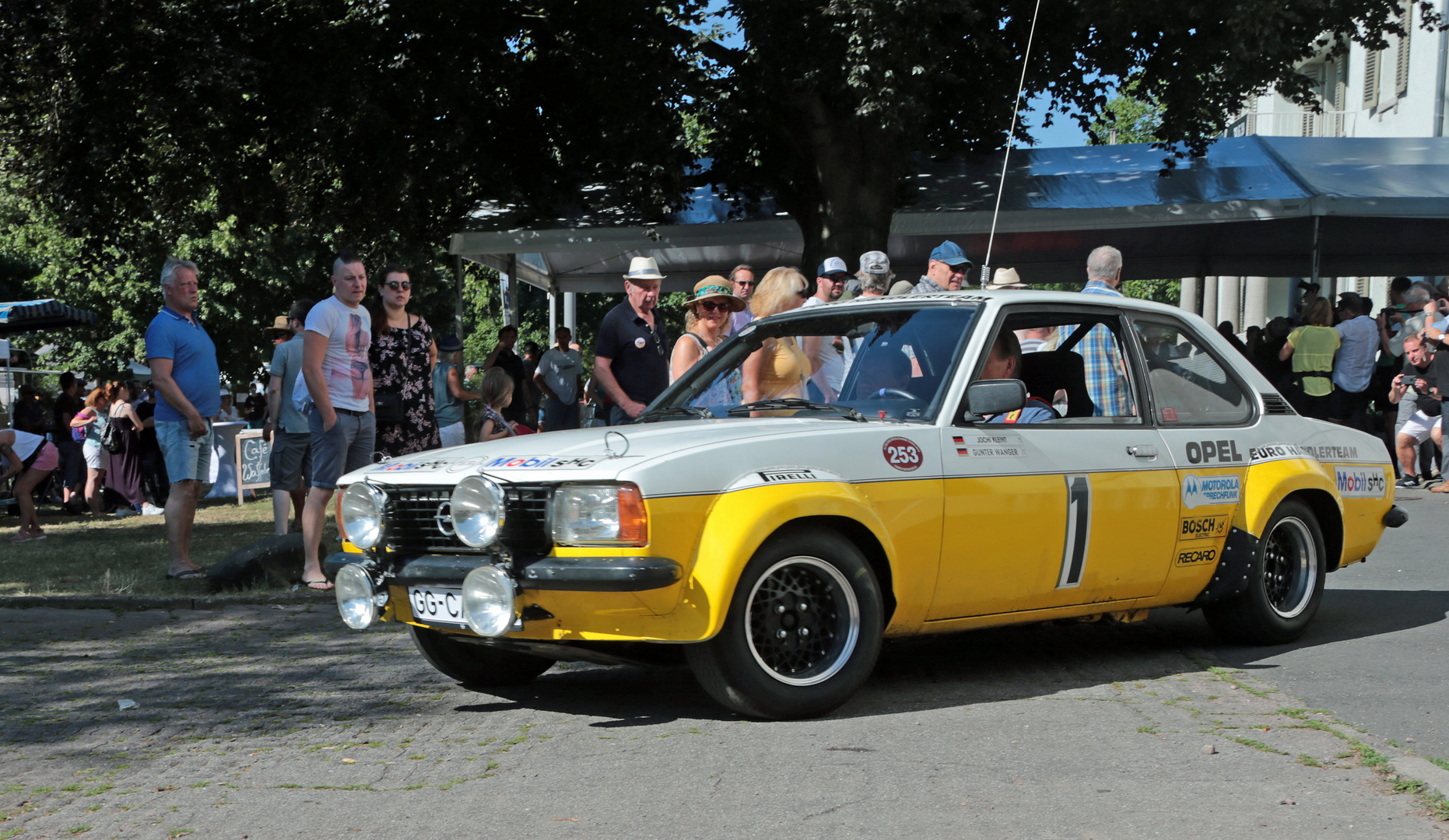 Opel Ascona B i2000