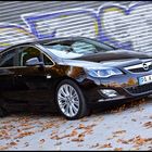 Opel Astra before the hall...