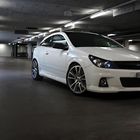 Opel Astra OPC in der Tiefgarage