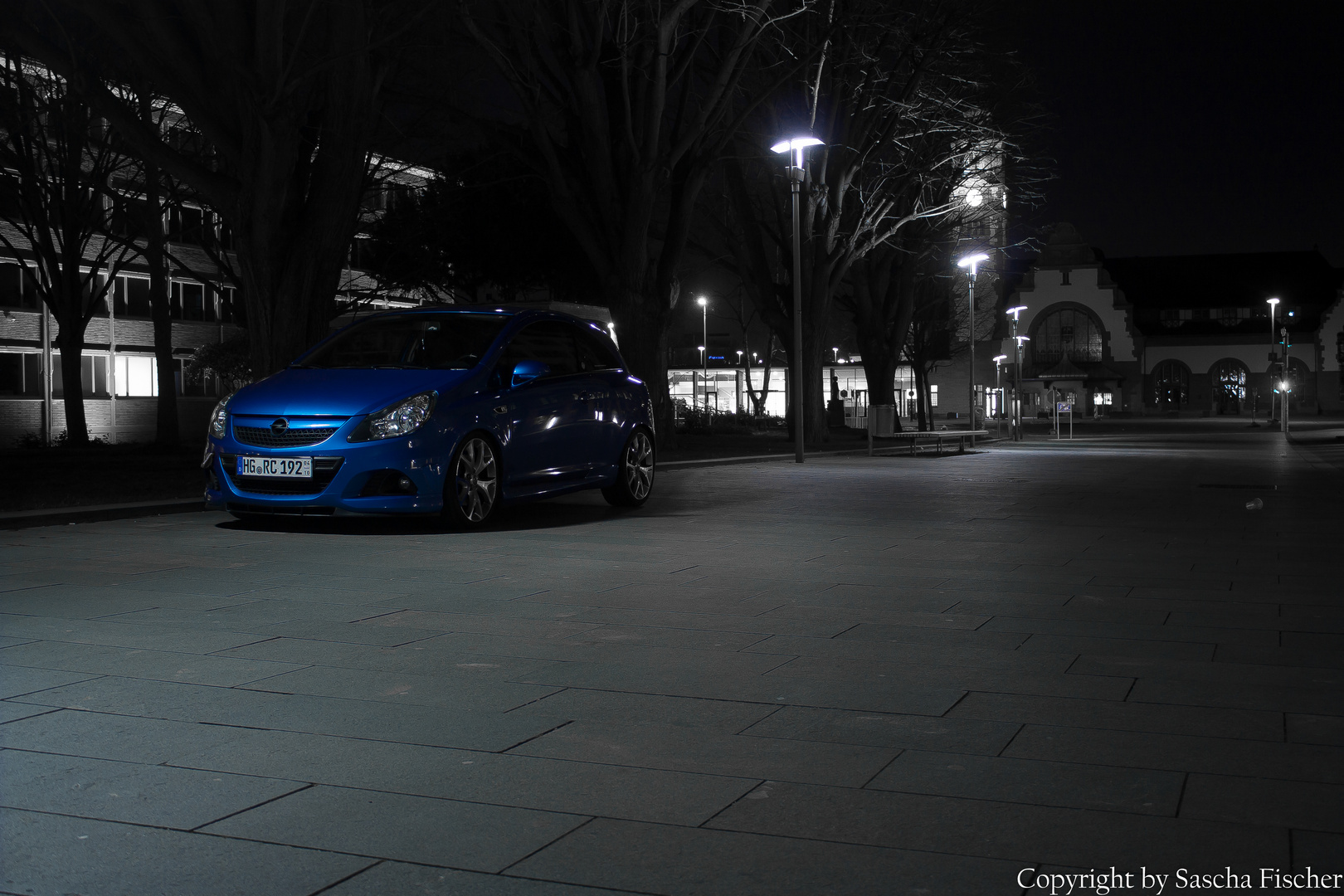 Opel Corsa D OPC bei Nacht 2