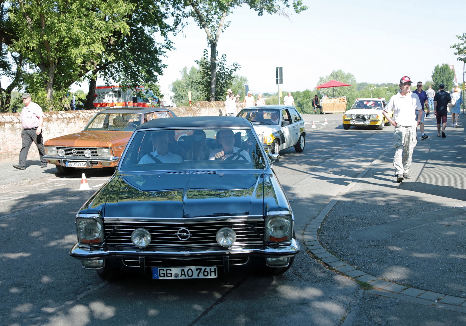 Opel Diplomat V8 