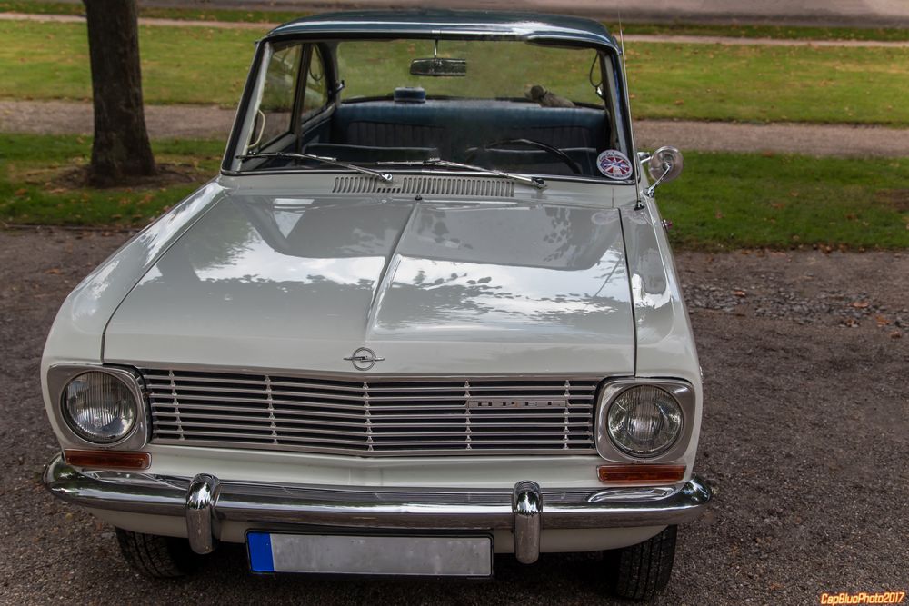 Opel Kadett B bei Classic Cars Schwetzingen