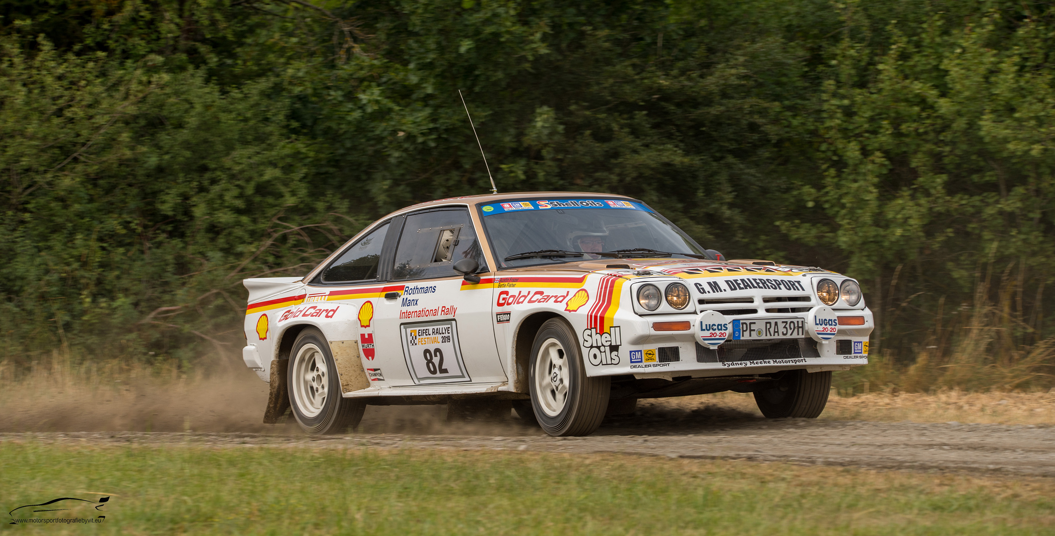 Opel Manta 400 