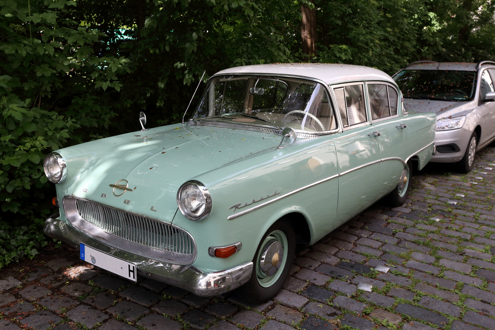 Opel Olympia Rekord - Ansicht von vorne Foto & Bild | autos & zweiräder