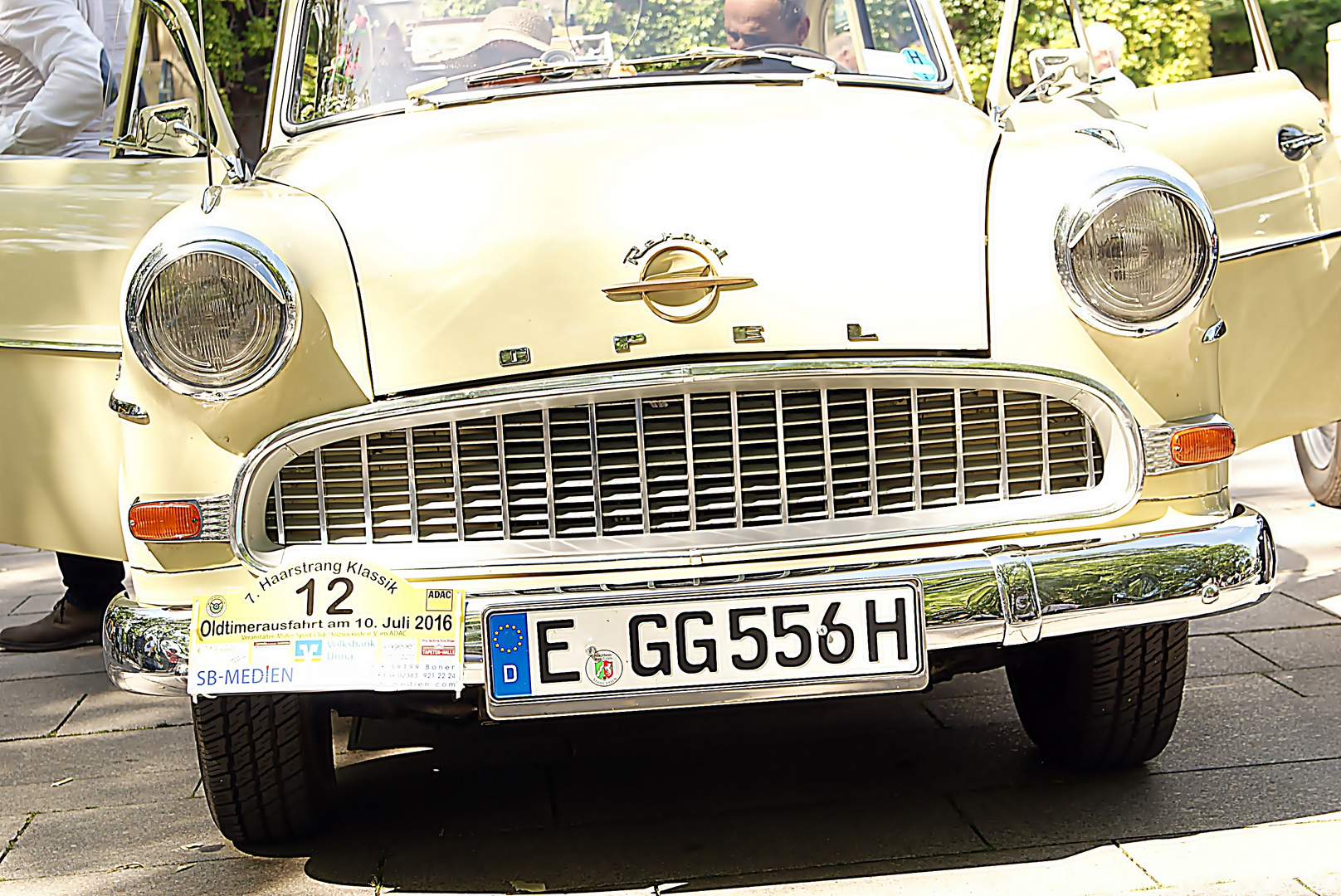 Opel Olympia Rekord Cabriolimousine des Jahrganges 1956.die 4