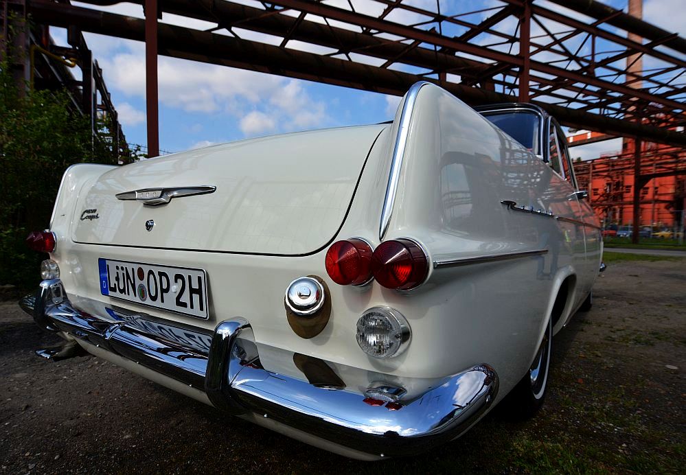 OPEL REKORD COUPÉ