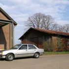 Opel Rekord E1 / alte Scheune