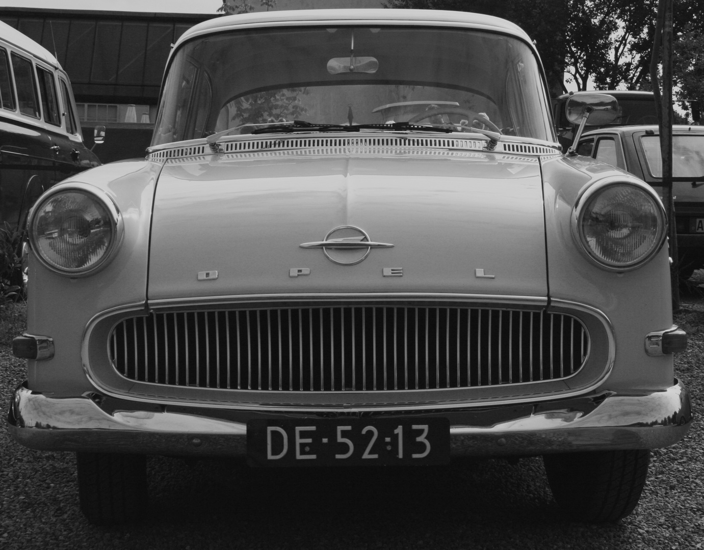 Opel Rekord Oldtimer in S/W !!