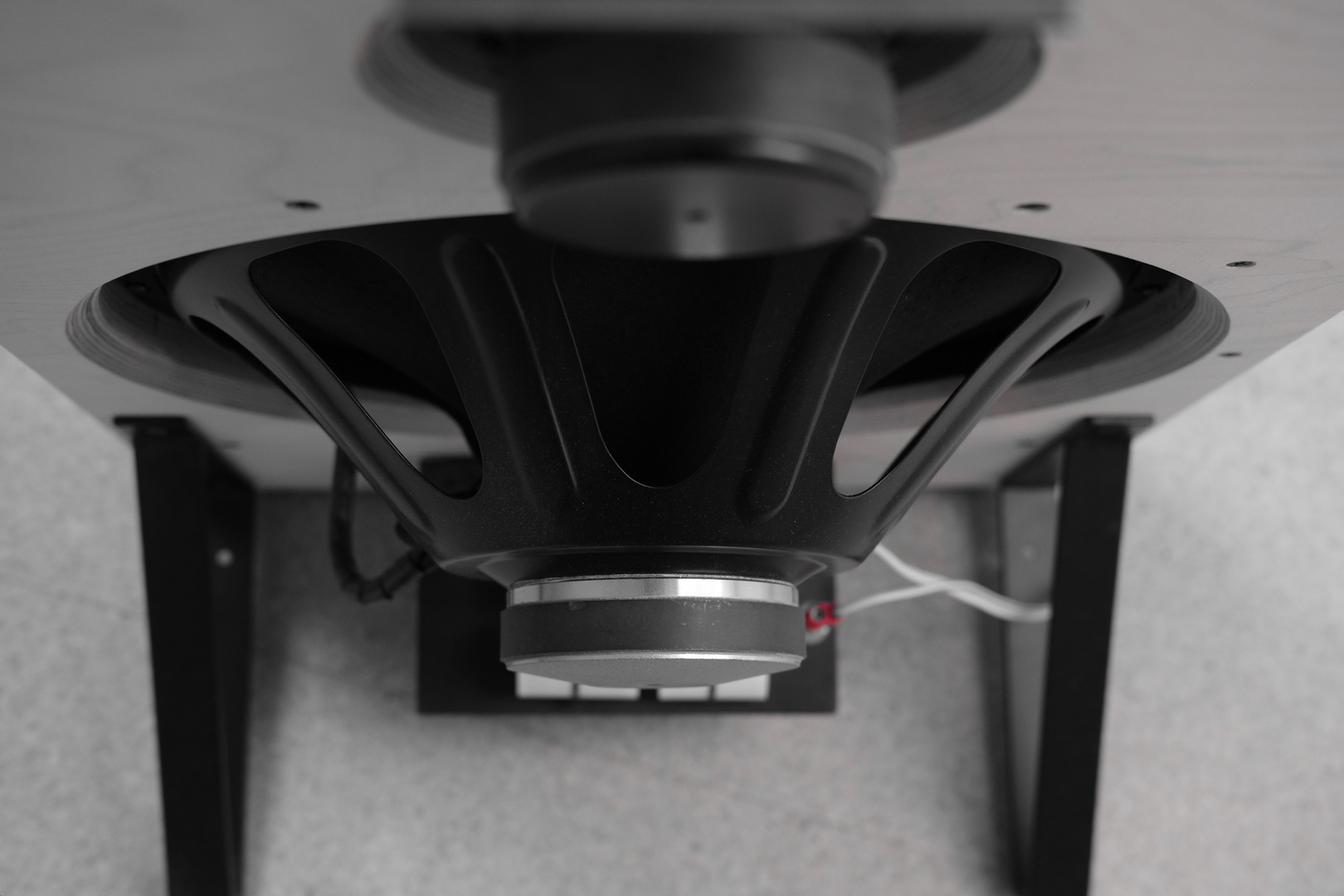 open baffle loudspeaker Foto & Bild red, spezial, indoor Bilder auf