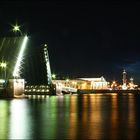 Opening the Dvortsovy bridge