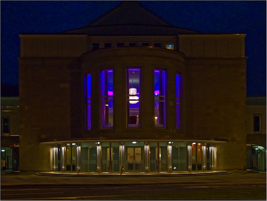 Oper in Blau