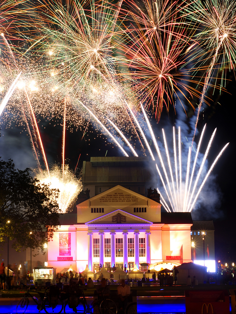 Oper in Flammen