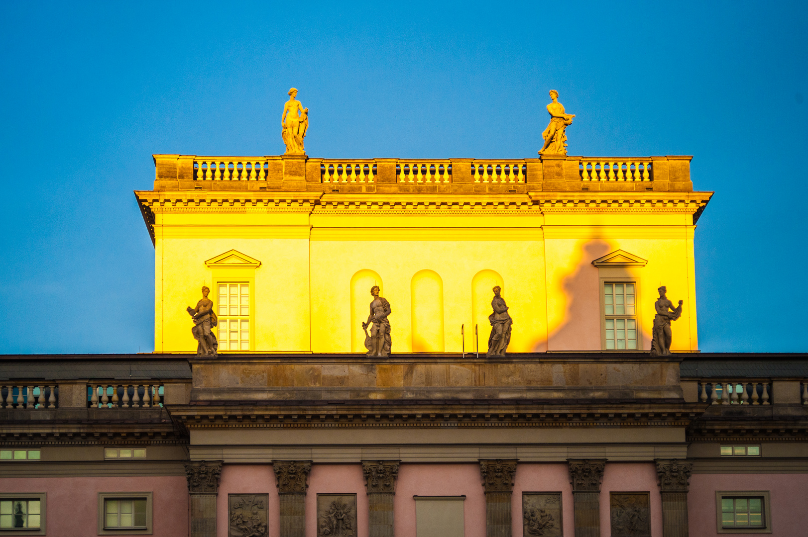 Oper unter den Linden