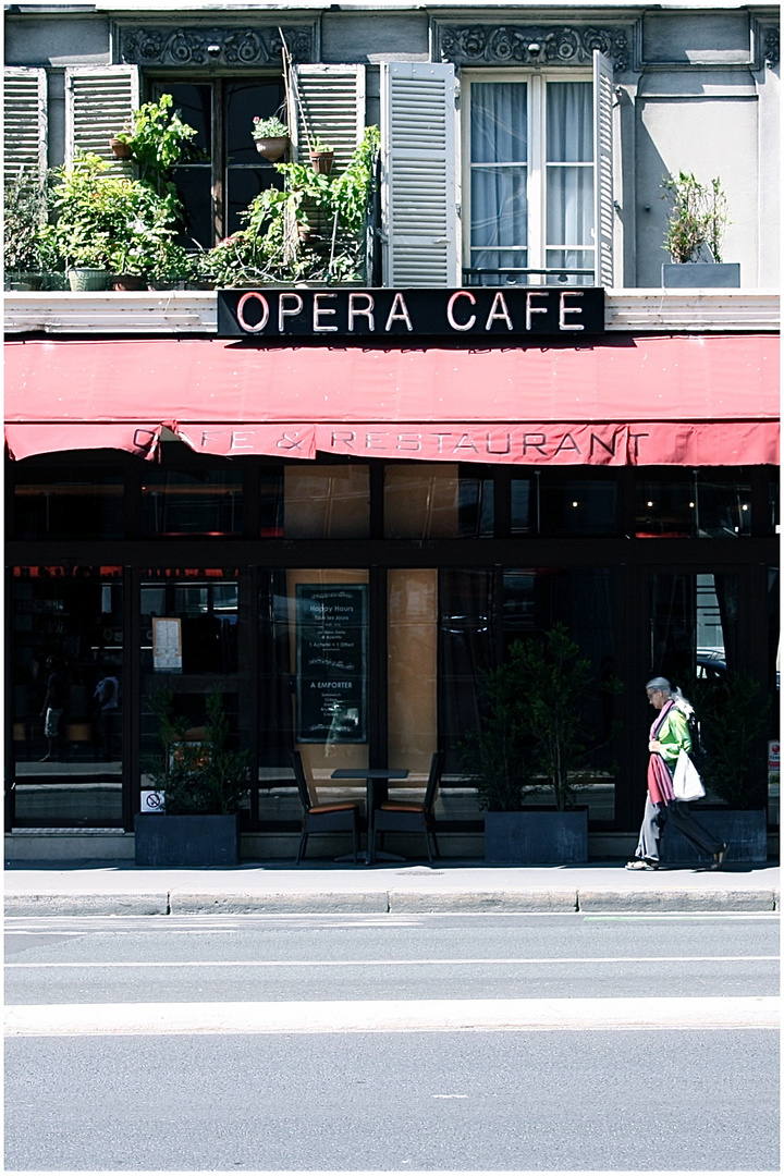 opera café