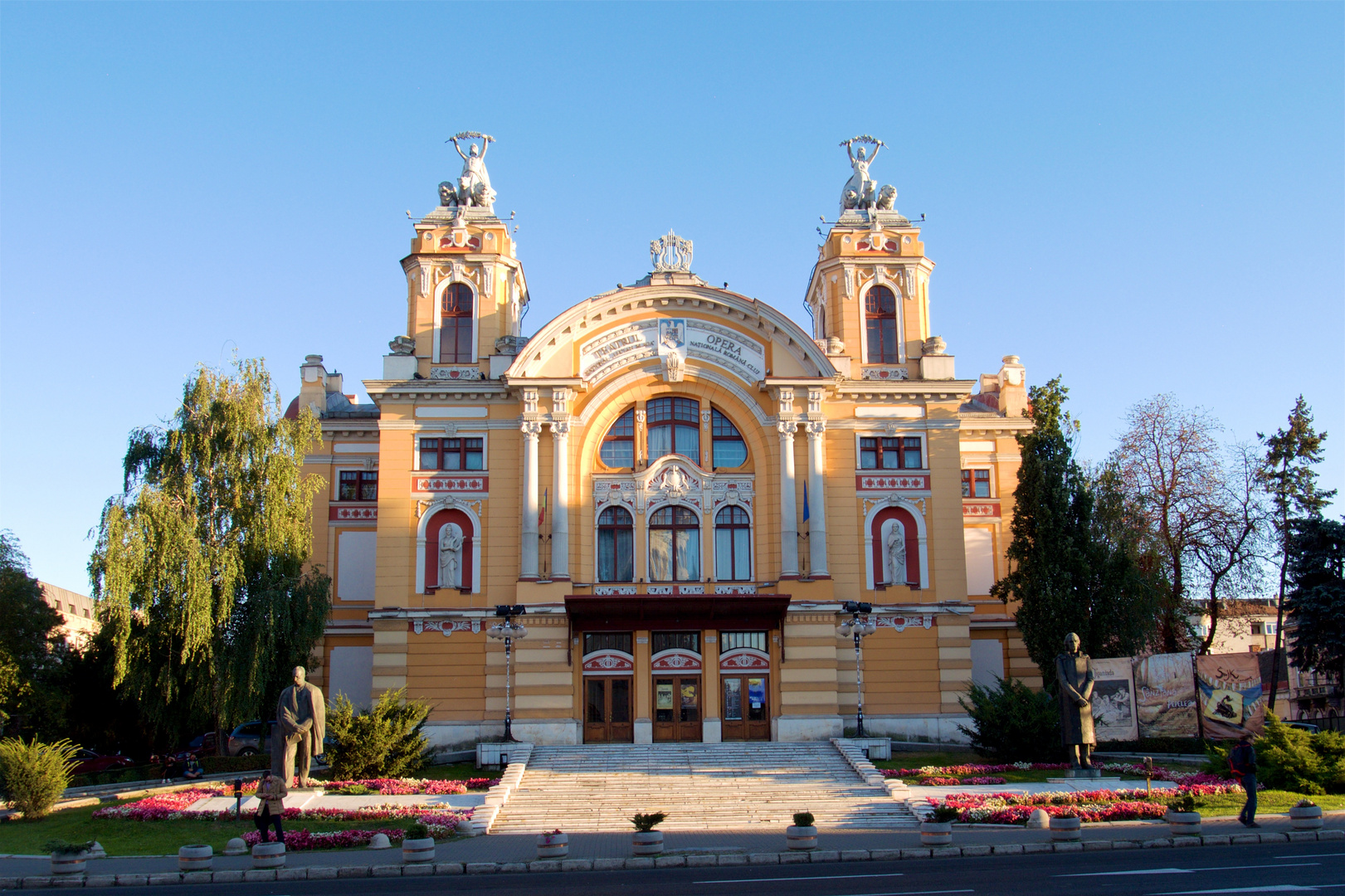 Opera Natinonala Romana Cluj Napoca Foto And Bild Architektur Europe