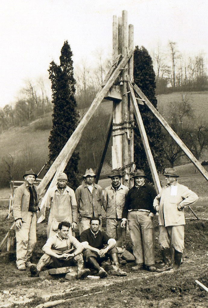 operai in posa - Svizzera - vicino a Baden - primi anni 50