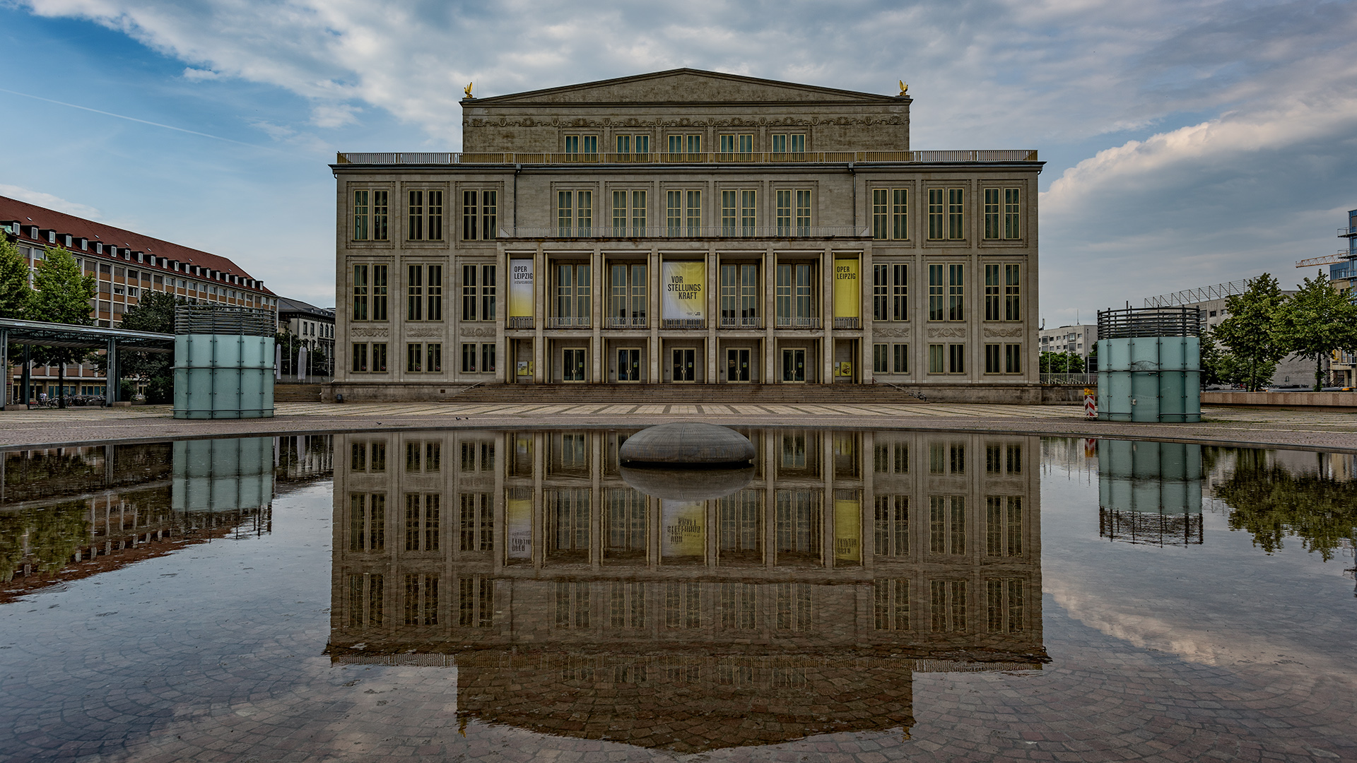 Opernhaus