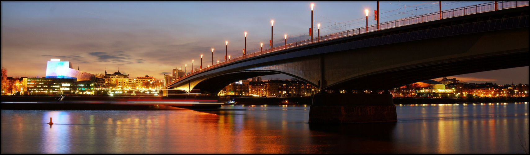 Opernhaus / Kennedy-Brücke II