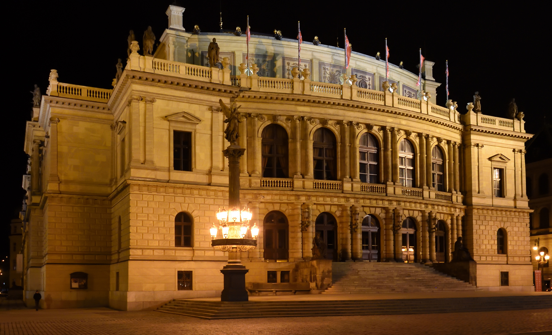 Opernhaus Prag