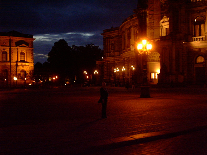 Opernplatz